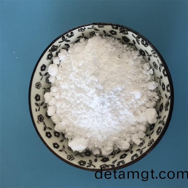 碳(tan)痠(suan)鋰(li)的(de)介(jie)紹(shao)及應(ying)用